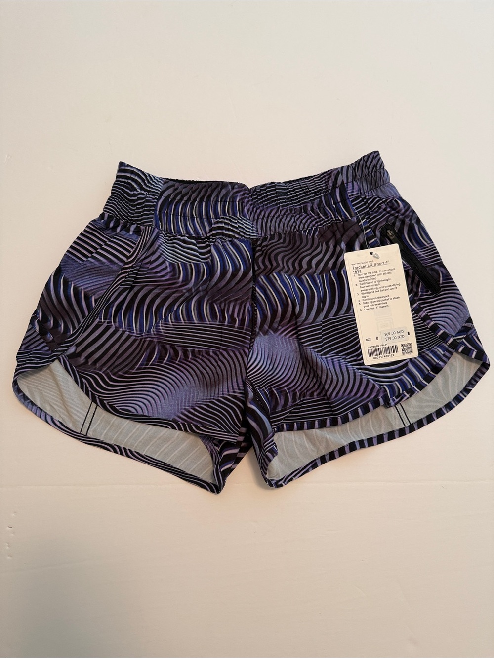Lululemon Tracker LR Short 4” SW